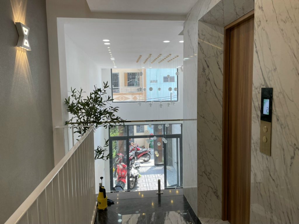 Thiết kế thang máy đẹp