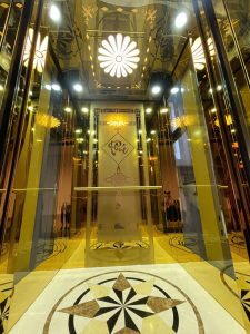 Thang máy gia đình