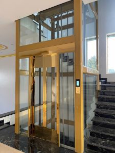 Thang máy gia đình